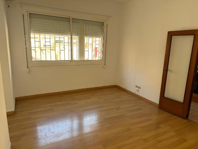 PISO EN ALQUILER
