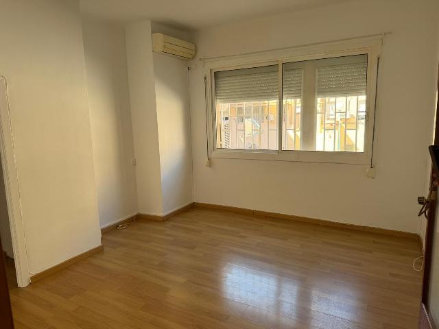 PISO EN ALQUILER